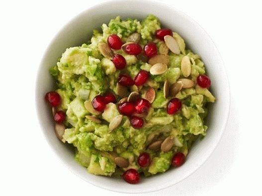 9. Guacamole z granatnim jabolkom