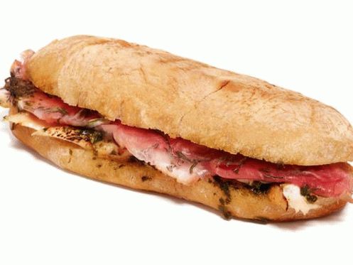 Saltimbocca panini s piščancem