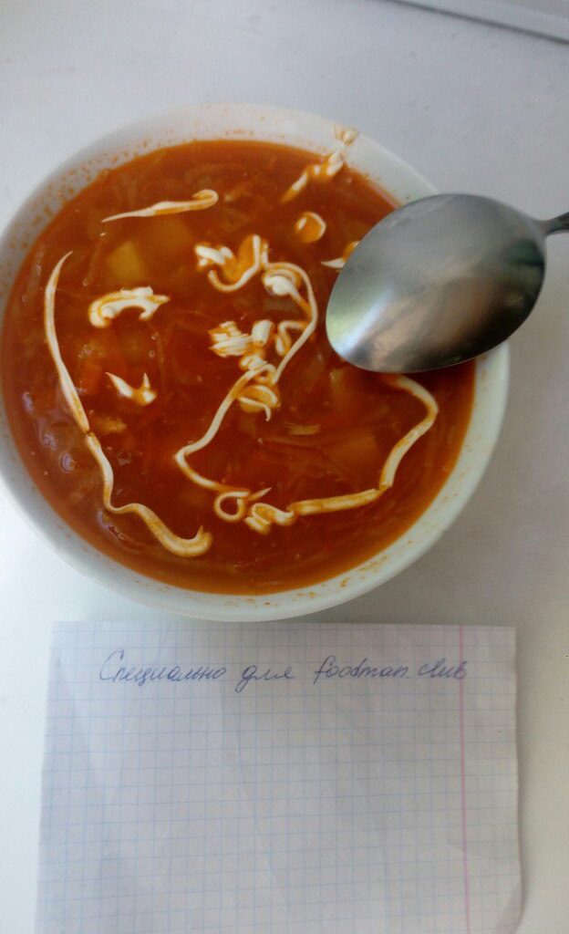 Borsch na piščančje zaloge