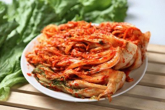 Fotografija Kimchija v omaki syrac