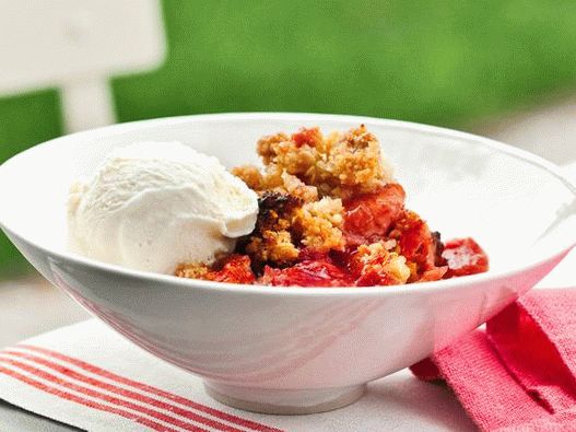 Foto jagoda Rhubarb Crisp