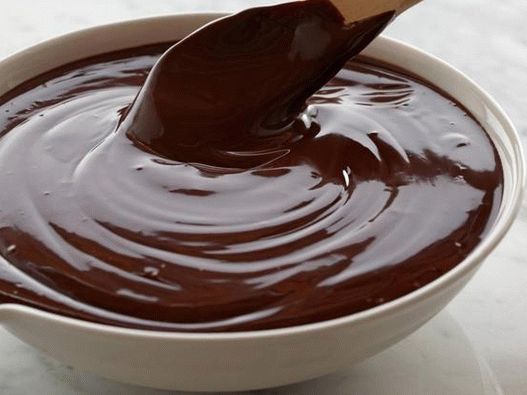 Fotografija posode - Ganache glazura
