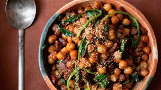 Fotografija čičerike, pečene s chorizo   (Garbanzo con chorizo)