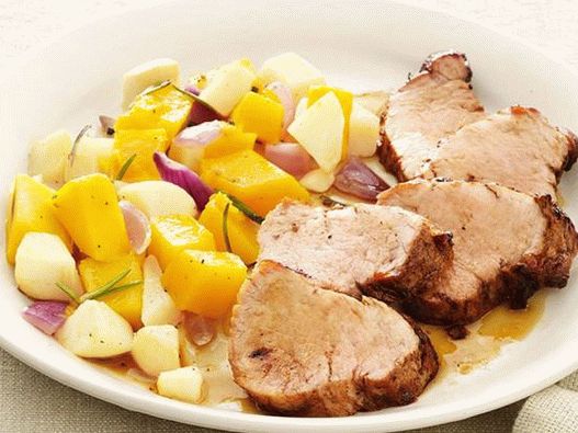 Pečena svinjina z religijo buče in jabolk