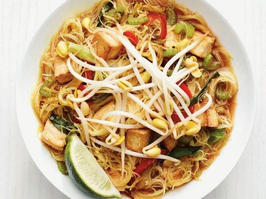 Fotografija singapurskih rezancev Tofu