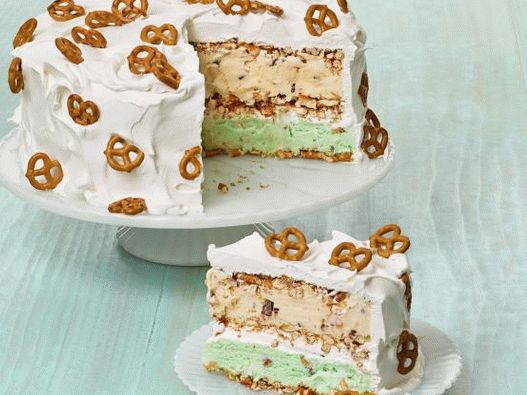 Foto sladoledna torta s pereco