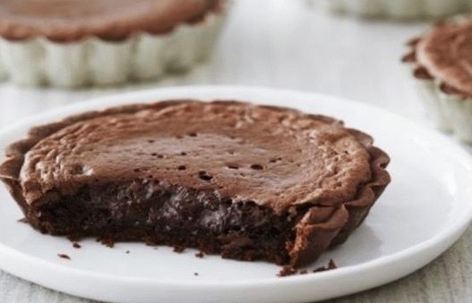 Photo Wet Chocolate Orange Tart